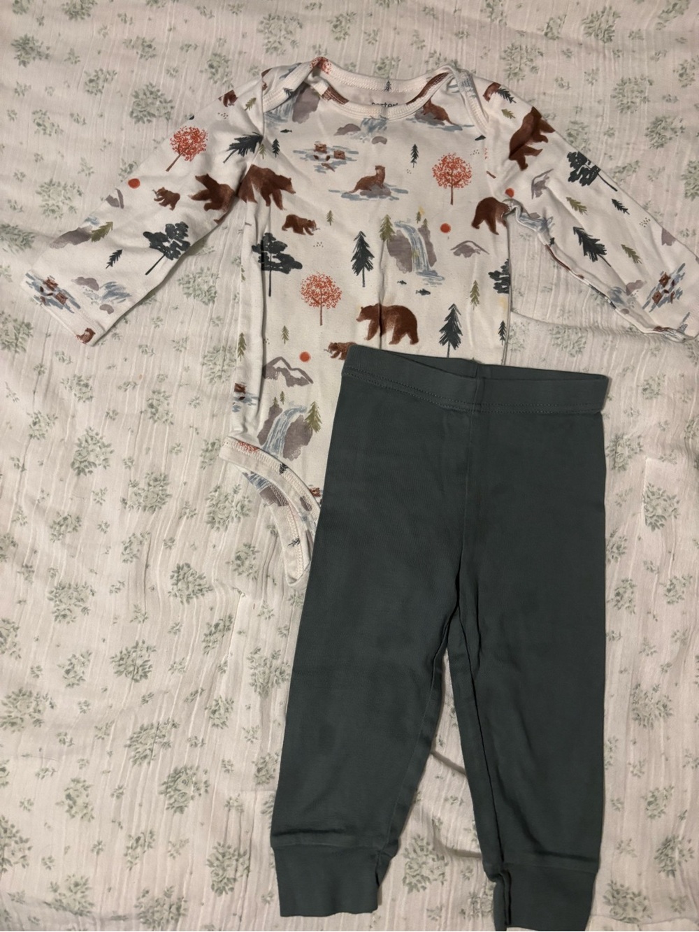 Carter's White Bear & Forest Print Long-Sleeve Bodysuit with Green Pants